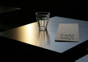 Kaffeehaustisch | Foto: Uwe Kreye / fundus-medien.de